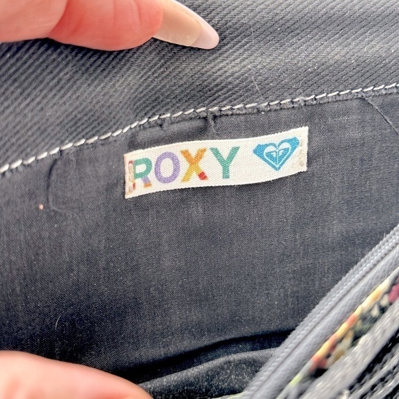 1990’s Roxy bifold wallet - Picture 9 of 12